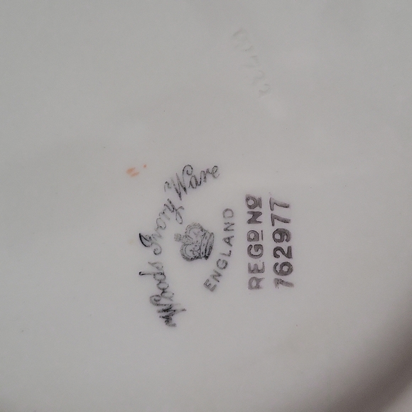 Woods Ivoryware dessert plates - Picture 4 of 4